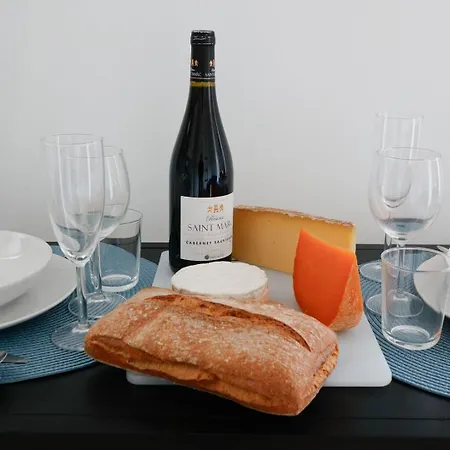 Apartment 522 Tocqueville - Cozy In 17