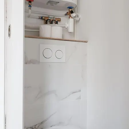 Apartment 522 Tocqueville - Cozy In 17 *