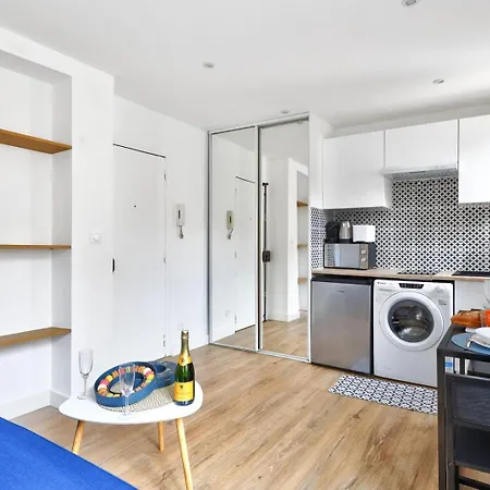 522 Tocqueville - Cozy In 17 Appartement *